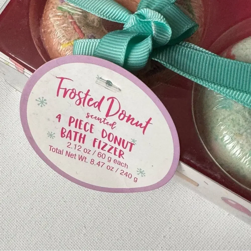 Frosted Donut Scented Four Piece Bath Gift Set Fizzer New in Package